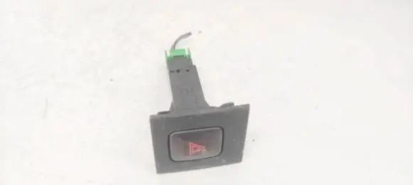 Volvo V70 Hazard light switch 30710106 09W526