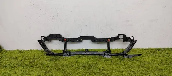 Audi E-tron GT Front bumper skid plate/under tray 4j3807611