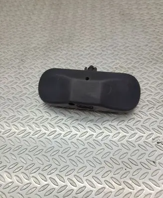 Windshield washer spray nozzle