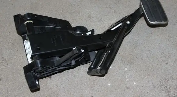 Porsche Panamera (970) Brake pedal 97042300900 97042314101