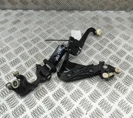 Volkswagen Transporter - Caravelle T6 Sliding door upper roller guide/hinge 7E0843335A 7E0843435B