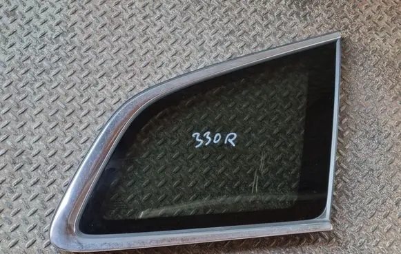 Volvo XC60 Rear side window 32244903