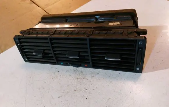 Audi A8 S8 D2 4D Dash center air vent grill 4D0820951