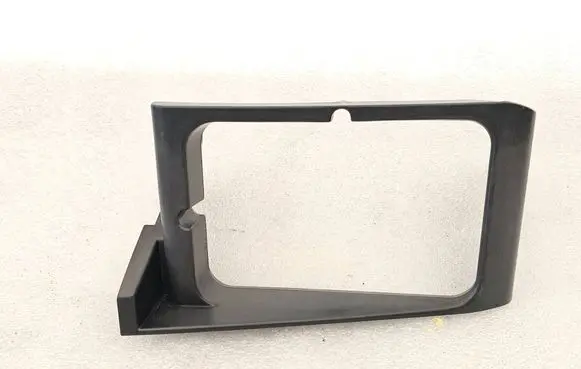 Under headlight/headlamp trim