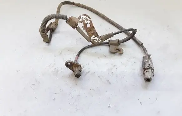 Hyundai Sonata ABS brake wheel speed sensor 598303K000