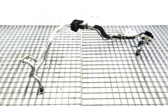 Volvo XC60 Air conditioning (A/C) pipe/hose