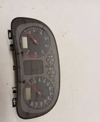 Volkswagen Golf IV Speedometer (instrument cluster) 1J0919860 6085000016 0263604501