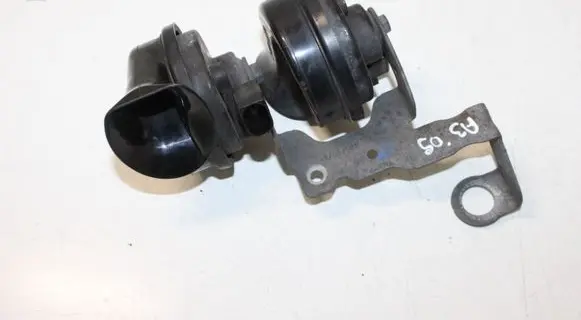 Audi A3 S3 8P Horn signal 8P0951223B