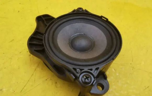 Audi A6 S6 C8 4K Rear door speaker 4K9035401