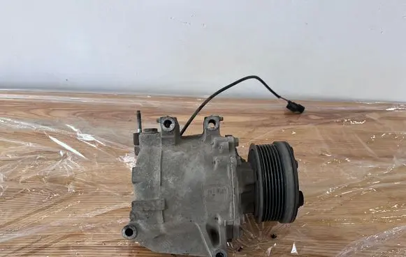 Honda Civic Air conditioning (A/C) compressor (pump) 38800RSAE010M2 HFC134A