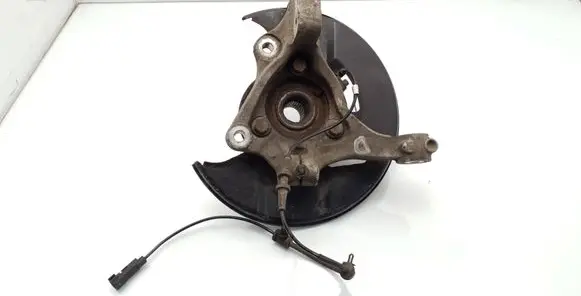 Opel Insignia A Front wheel hub 