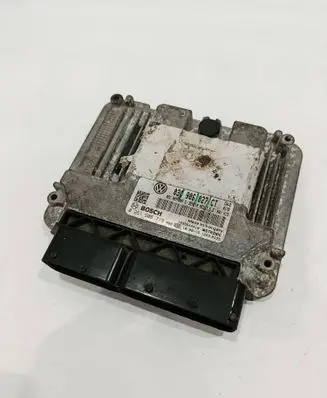 Volkswagen Golf VI Engine control unit/module 03C906027CT 03C907309G 0261S06719