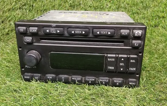 Ford Escape Radio/CD/DVD/GPS head unit 6L8T18C815DD