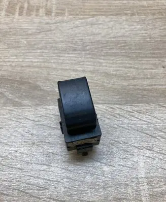 Toyota Avensis T250 Electric window control switch 8481005050