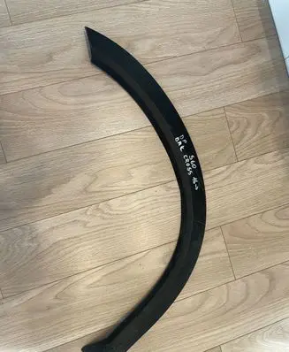 Volvo S60 Fender trim (molding)