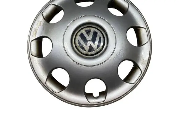 Volkswagen Lupo R13 wheel hub/cap/trim 6X0601147A