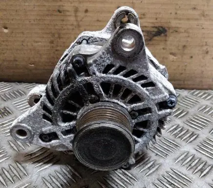 Mazda CX-5 Generator/alternator SH1NA2TX9181