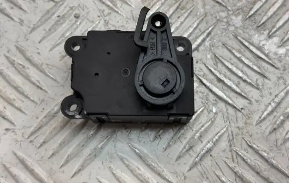 Nissan Micra Air flap motor/actuator 27731BC70B N104722T