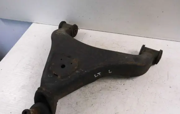 Mercedes-Benz Sprinter W901 W902 W903 W904 Front lower control arm/wishbone