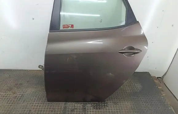 KIA Venga Rear door 