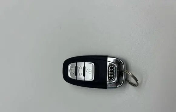 Audi A6 S6 C7 4G Ignition key/card 8K0959754D