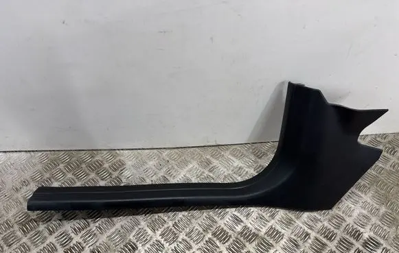 Infiniti QX30 Front sill trim cover A2466805502 A2466800106