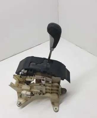 KIA Sorento Gear shifter/selector 467002PXXX