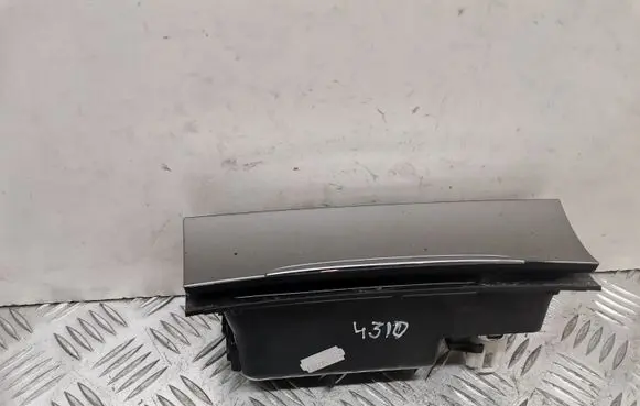 Volkswagen PASSAT B6 Ashtray (front) 3C0863284 3C0857961