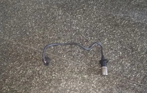 Volvo V70 Crankshaft position sensor 1275599