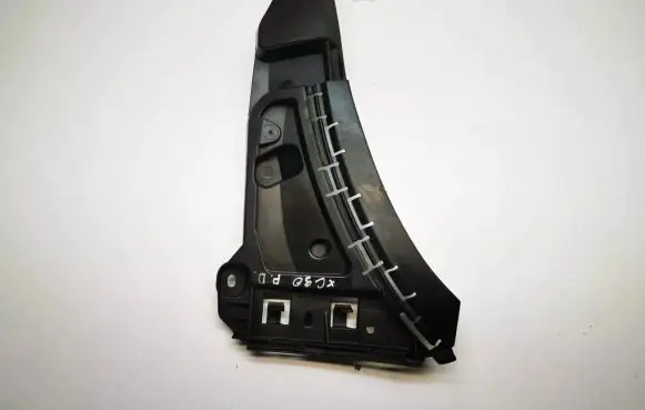 Volvo XC90 Front bumper mounting bracket 08620564