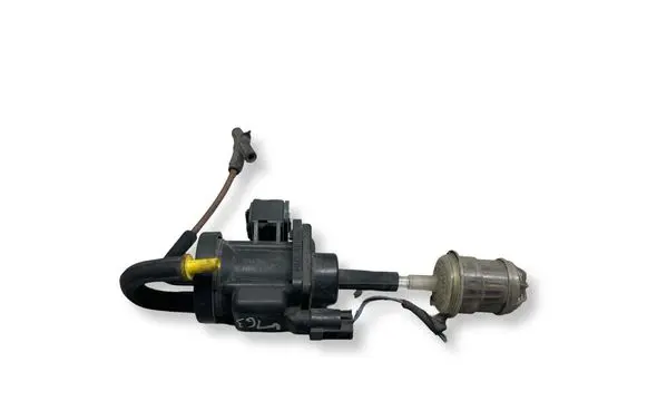 Mercedes-Benz ML W163 Turbo solenoid valve 4715396