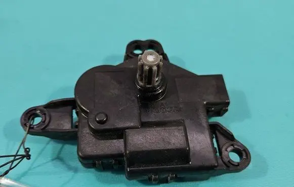 A/C air flow flap actuator/motor