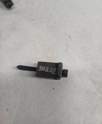 Skoda Roomster (5J) Fuel Injector clamp holder 