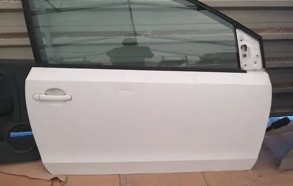 Volkswagen Up Door (2 Door Coupe) 