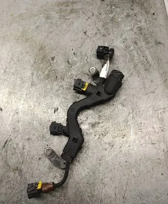 Opel Astra J Fuel injector wires 55579262