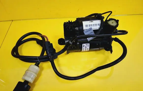 Audi A8 S8 D3 4E Air suspension compressor/pump 4E06160005D 15.15550-0008.3