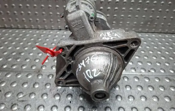 Renault Trafic II (X83) Starter motor S26338821 TS22E8