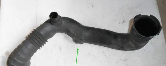 Chrysler Voyager Air intake duct part 11302058F