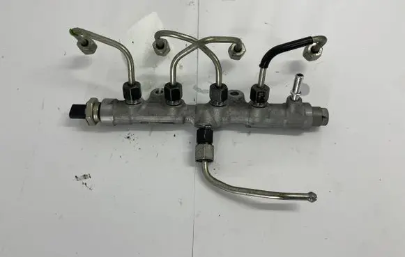Peugeot 2008 I Fuel main line pipe 9821399680