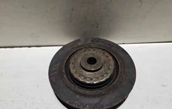 Renault Laguna I Crankshaft pulley 7700104292C