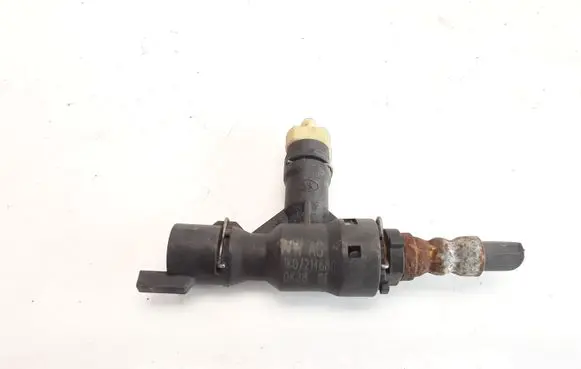 Volkswagen PASSAT B7 Clutch pipe/line 1K0721468C