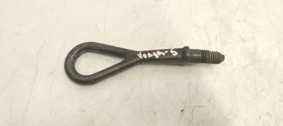 Chrysler Voyager Towing hook eye