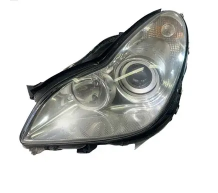 Mercedes-Benz CLS C219 Headlight/headlamp 15967700