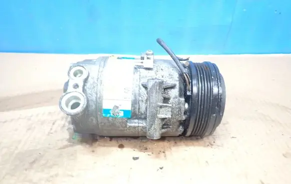 Opel Corsa D Air conditioning (A/C) compressor (pump) 13124749 12136150422 383601234