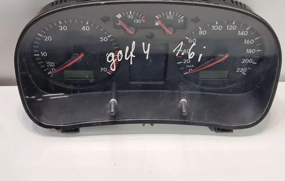 Volkswagen Golf IV Speedometer (instrument cluster) 1J0919861