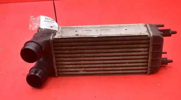 Peugeot 508 RXH Intercooler radiator P9684957680