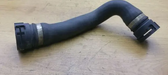 BMW X5 E53 Engine coolant pipe/hose