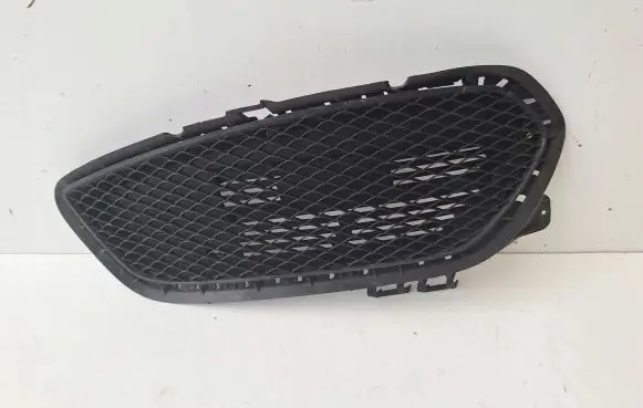 Mercedes-Benz CLA C117 X117 W117 Front bumper lower grill 1178852222