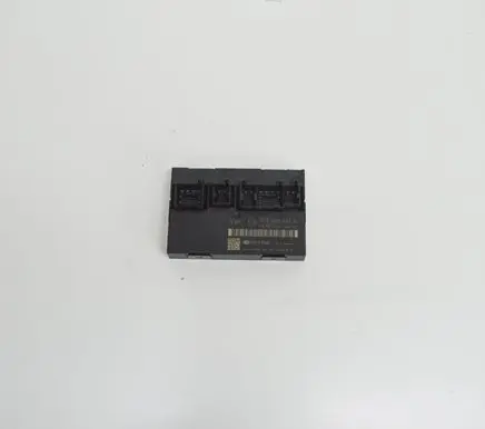 Volkswagen PASSAT B6 Central body control module 3C0959433R