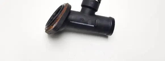 Volkswagen PASSAT B6 Engine coolant pipe/hose 03G121121D 03L121121A